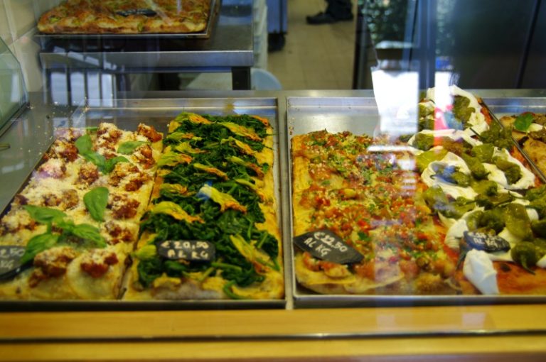 Pizza Bonci a melhor pizza perto dos Museus do Vaticano (e na Estação Termini) Roma Pra Você