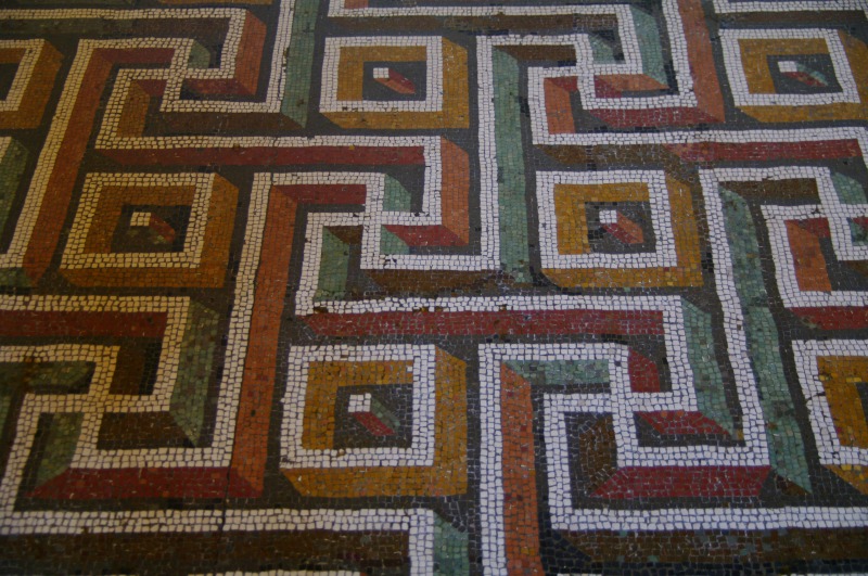 mosaici-via-nazionale-roma