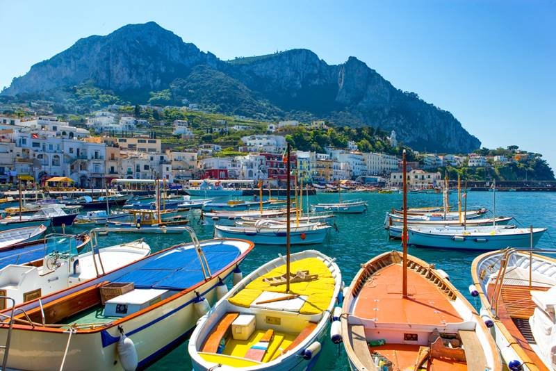 lugares para se hospedar em capri